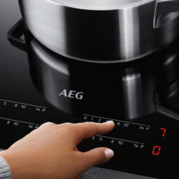 Bếp từ AEG IKB84431XB-2