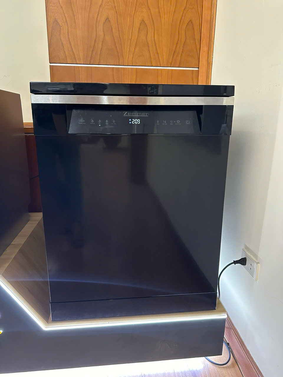 Máy rửa bát Zemmer DWZ950IS-9